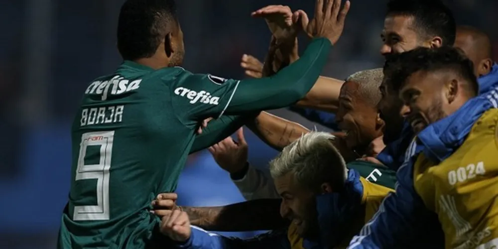 Imagem ilustrativa da imagem Com dois de Borja, Palmeiras bate Cerro Porteño