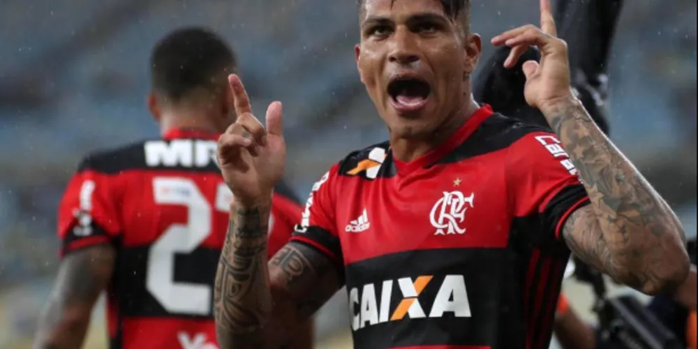 Imagem ilustrativa da imagem Guerrero se despede e agradece torcida do Flamengo
