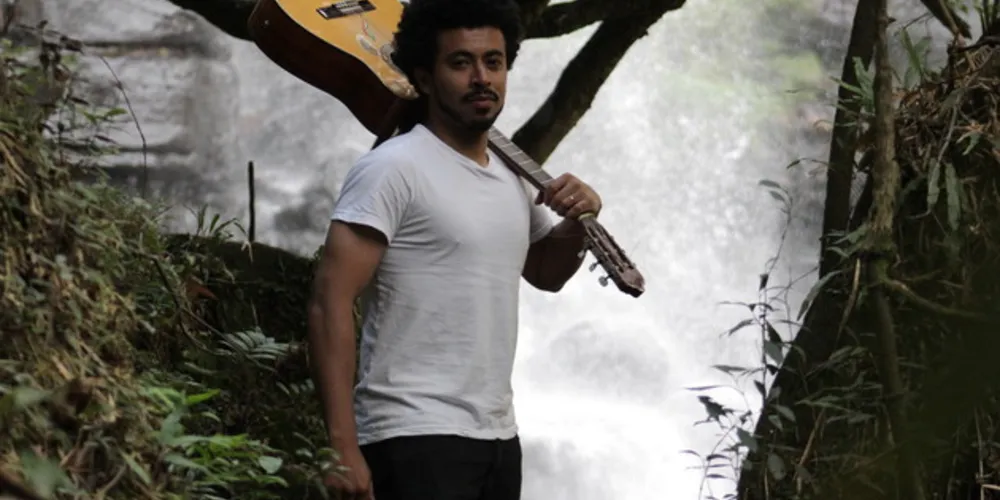 Imagem ilustrativa da imagem Cachoeira da Mariquinha é destaque em clipe do músico Scilas Oliveira