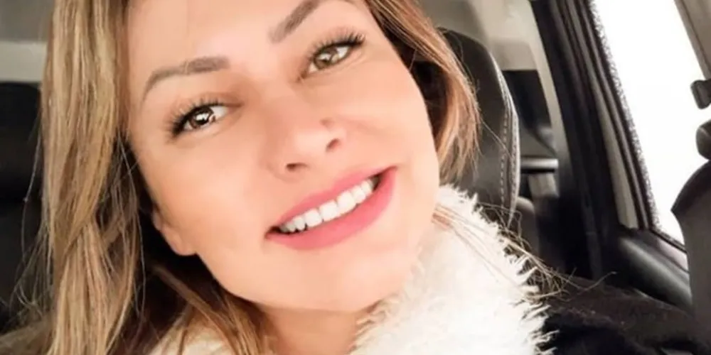 BDAY - Juliana Rodrigues será muito cumprimentada pela passagem de seu aniversário nesta quarta-feira (15). Da coluna RC os votos de alegrias e realizações.