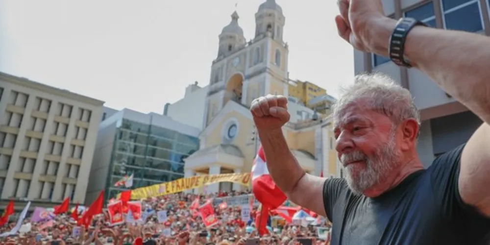 Imagem ilustrativa da imagem PT registra candidatura de Lula à presidência da República