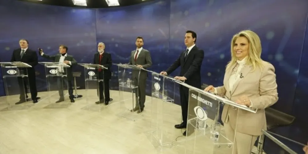 Única mulher entre os cinco concorrentes, Cida demonstrou serenidade, sua marca registrada