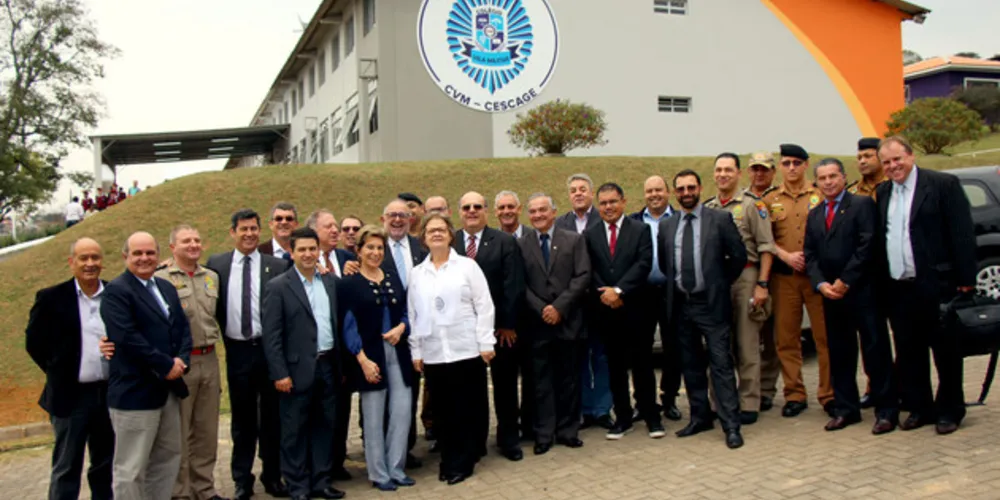 Imagem ilustrativa da imagem Colégio Militar abre processo seletivo para professores