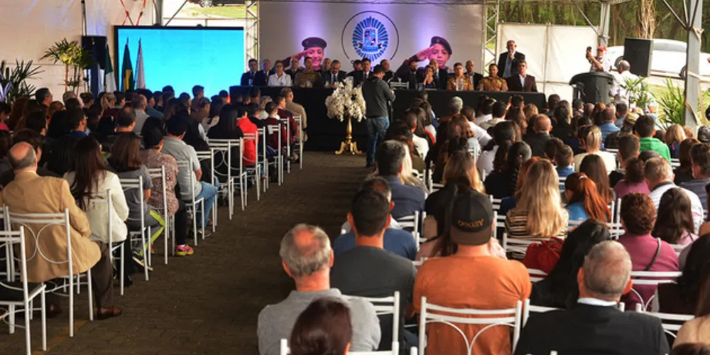 Imagem ilustrativa da imagem Colégio Vila Militar Cescage inaugura sede em PG
