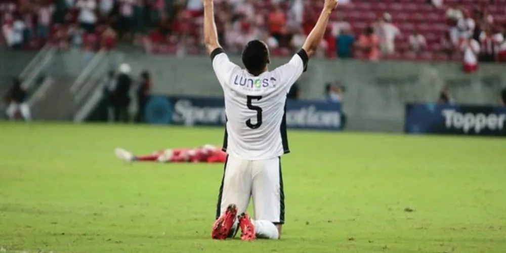 Imagem ilustrativa da imagem Operário encara o Bragantino na semifinal da Série C