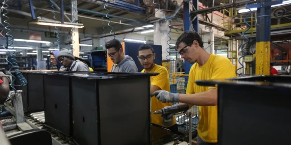 Imagem ilustrativa da imagem Empresários do setor industrial retomam confiança na economia
