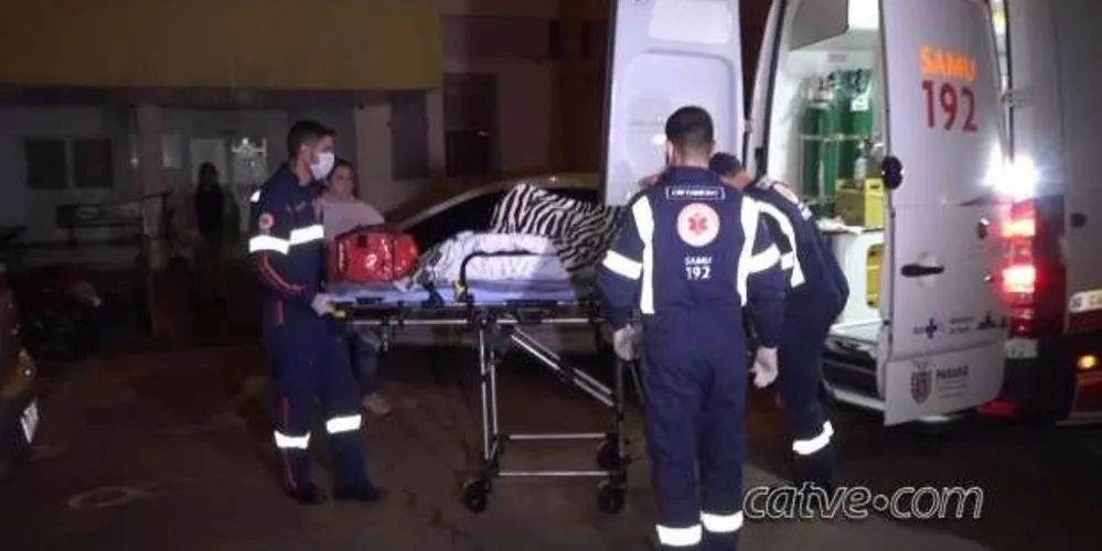 Bebê que sofreu queimaduras foi transferido para o Hospital Evangélico de Curitiba.
