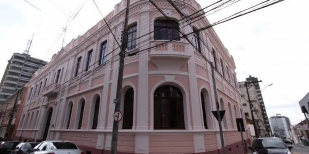 Imagem ilustrativa da imagem UEPG garante segurança do Museu Campos Gerais