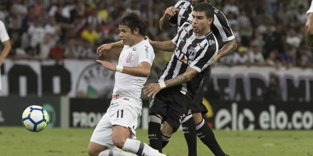 Imagem ilustrativa da imagem Ceará emenda a 2ª vitória com 2 a 1 sobre o Corinthians
