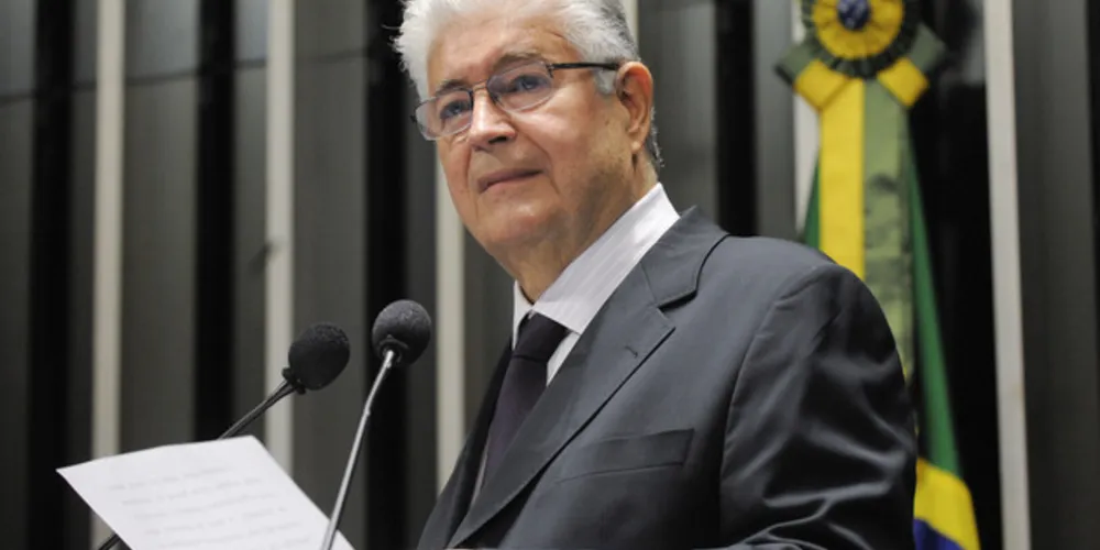 Imagem ilustrativa da imagem Requião defende investimento público para sair da recessão