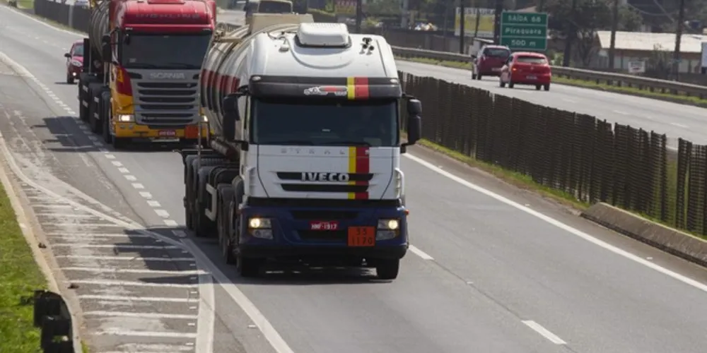 Imagem ilustrativa da imagem Reajuste da tabela de frete prejudica empresas e consumidores, diz Fiep