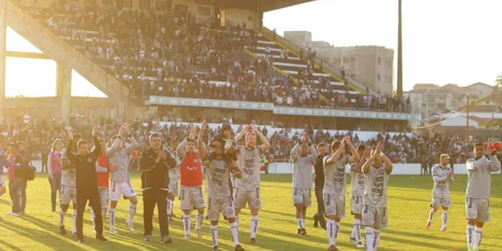 Imagem ilustrativa da imagem Ingressos para final começam a ser vendidos hoje