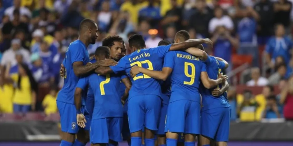 Imagem ilustrativa da imagem Em teste de novatos, seleção goleia El Salvador