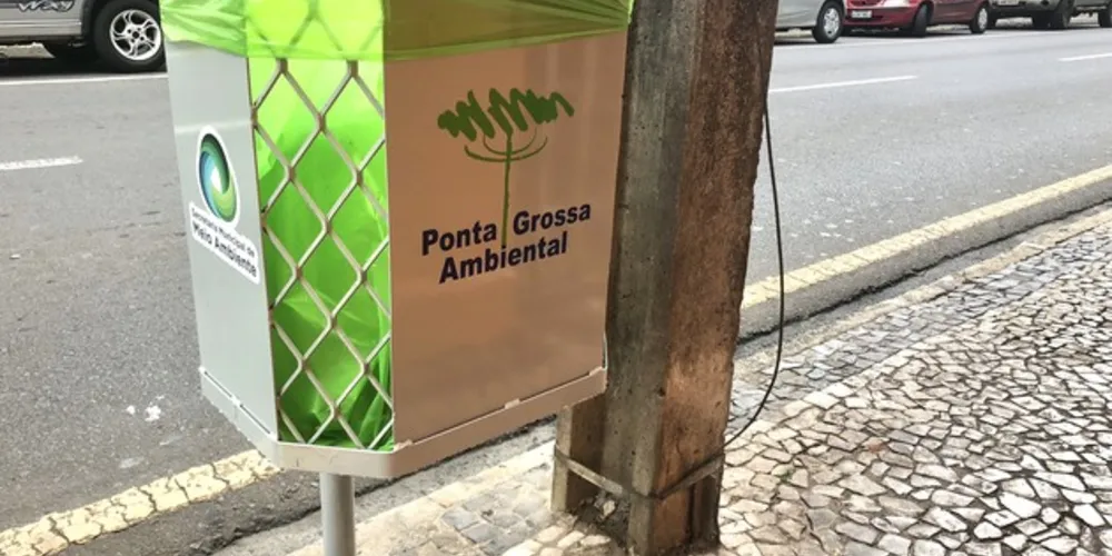 Imagem ilustrativa da imagem Ponta Grossa Ambiental finaliza instalações de lixeiras