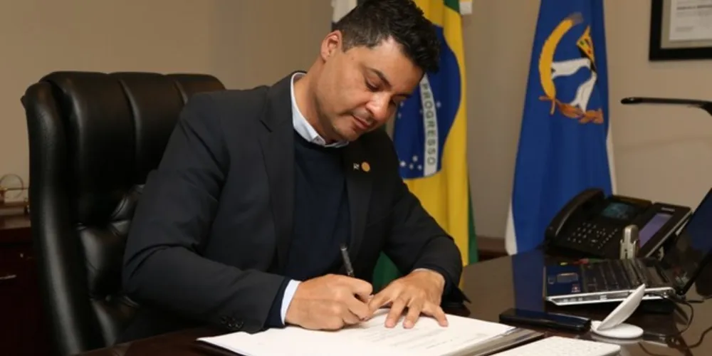 Imagem ilustrativa da imagem Marcelo Rangel sanciona criação do “Dia do Passe Livre”