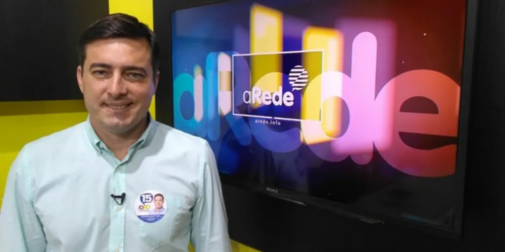 Imagem ilustrativa da imagem João Arruda é entrevistado ao vivo no portal aRede