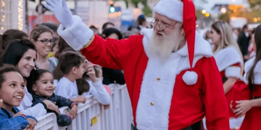 Imagem ilustrativa da imagem Morte de Papai Noel em Curitiba causa comoção nas redes sociais