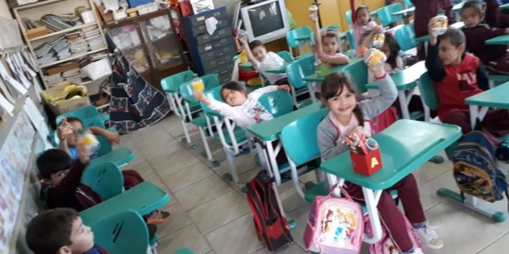 Imagem ilustrativa da imagem Dinâmica dá opções a alunos em confecção de brinquedos