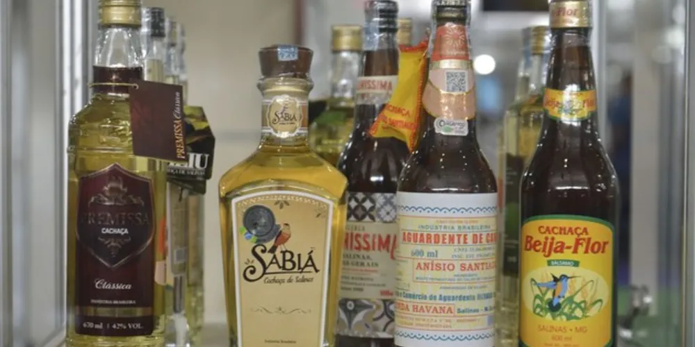 Imagem ilustrativa da imagem Setor da cachaça lança manifesto contra carga tributária