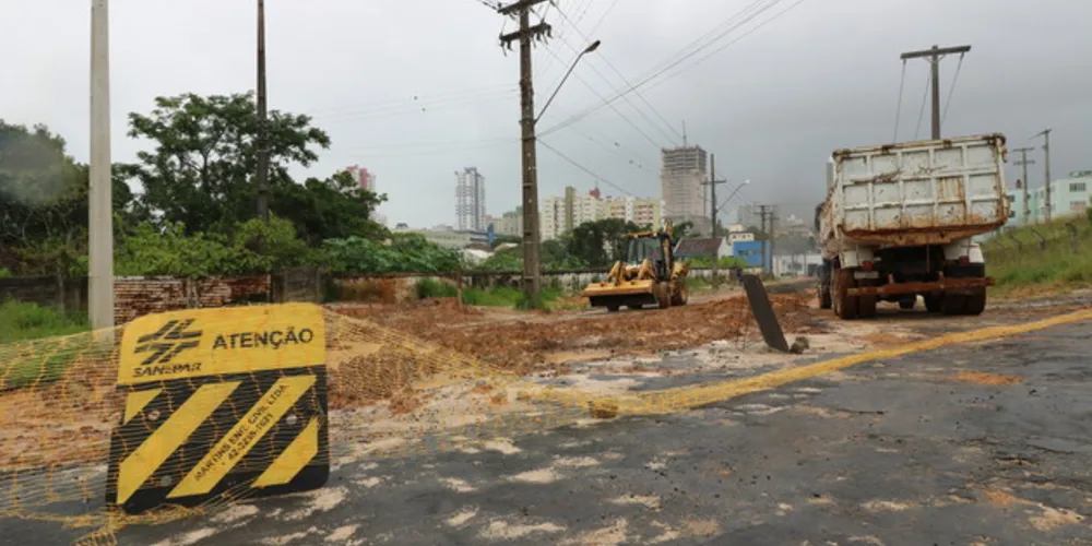 Abastecimento. Sanepar interrompe o fornecimento de água hoje e também na próxima quinta-feira 
