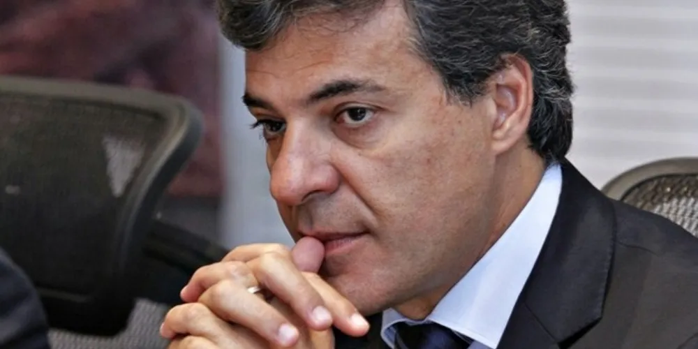 Imagem ilustrativa da imagem Ministério Público denuncia Beto Richa por corrupção