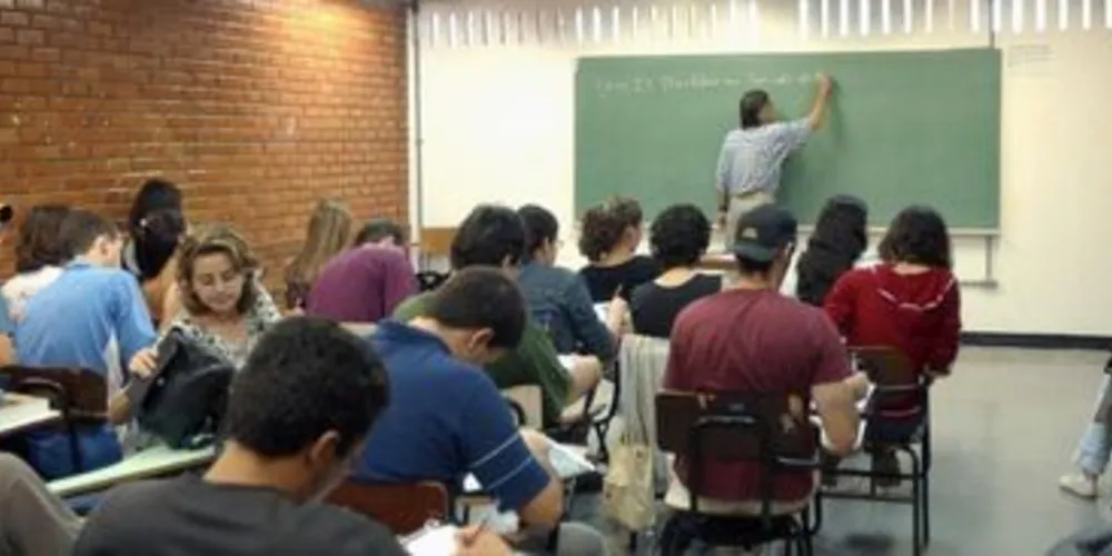 Imagem ilustrativa da imagem Beneficiários do Fies em situação irregular bate recorde