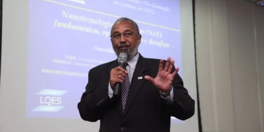 Imagem ilustrativa da imagem Referência em nanotecnologia ministra palestra na UEPG