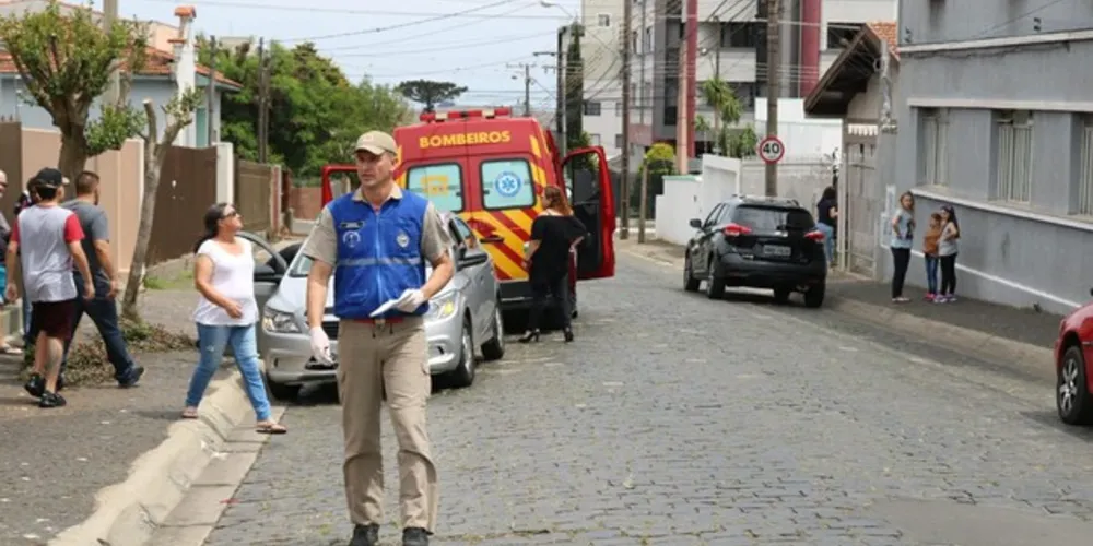 Imagem ilustrativa da imagem Acidente na Vila Estrela deixa duas pessoas feridas