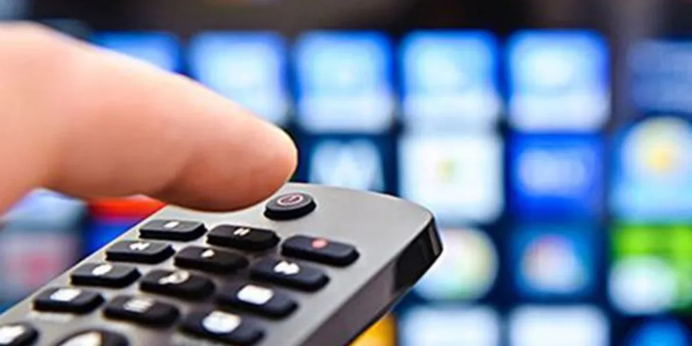 Imagem ilustrativa da imagem Contratos de TV por assinatura caem 2,93% em 12 meses