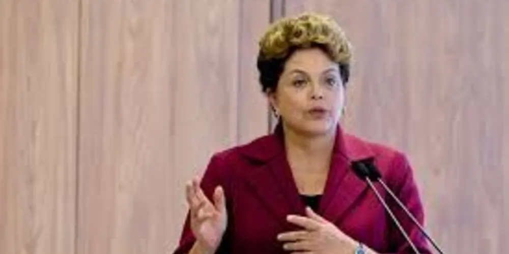 Imagem ilustrativa da imagem TSE autoriza Dilma Rousseff pela disputa ao Senado
