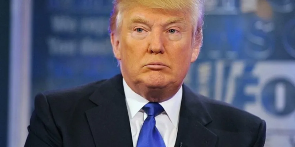 Mídia compara campanha de Bolsonaro à de Donald Trump em 2016