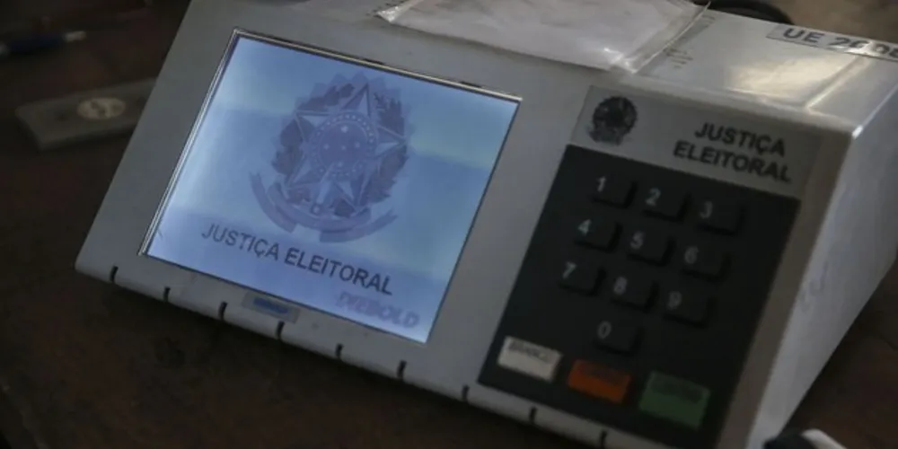 Imagem ilustrativa da imagem TSE substitui 964 urnas eletrônicas com defeito