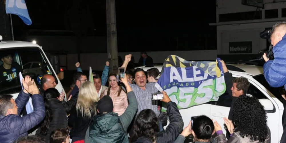 Sandro Alex foi o deputado federal mais votado em PG