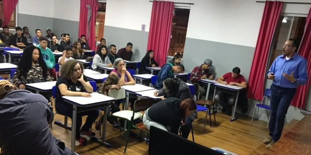 Imagem ilustrativa da imagem Projeto de empregabilidade em escolas estaduais de PG é lançado