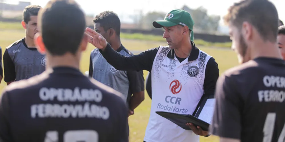 Técnico Joel Preisner foi auxiliar de Gerson Gusmão em 2016 e 2017