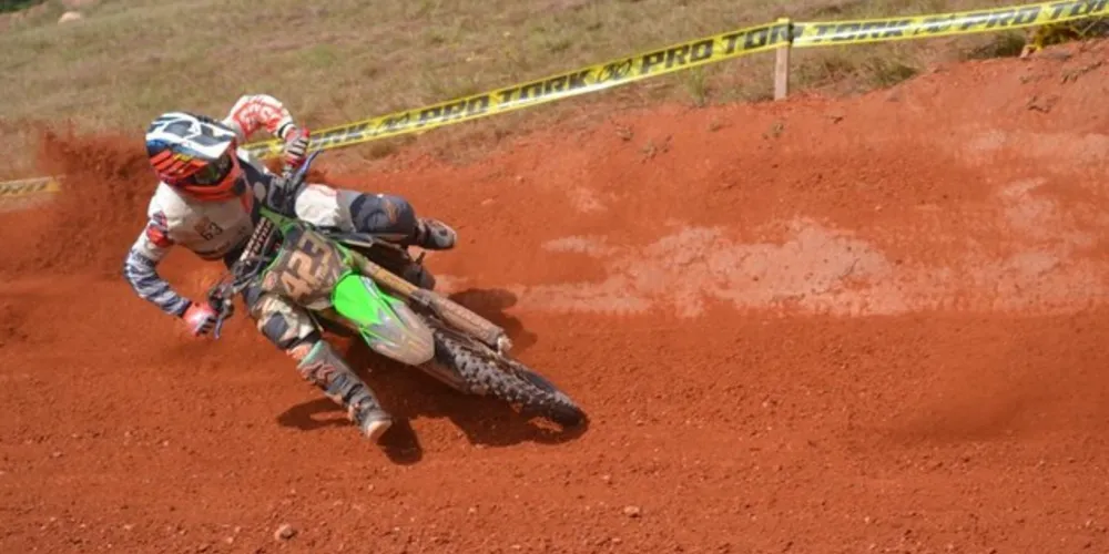 Imagem ilustrativa da imagem PG sedia corrida de velocross beneficente