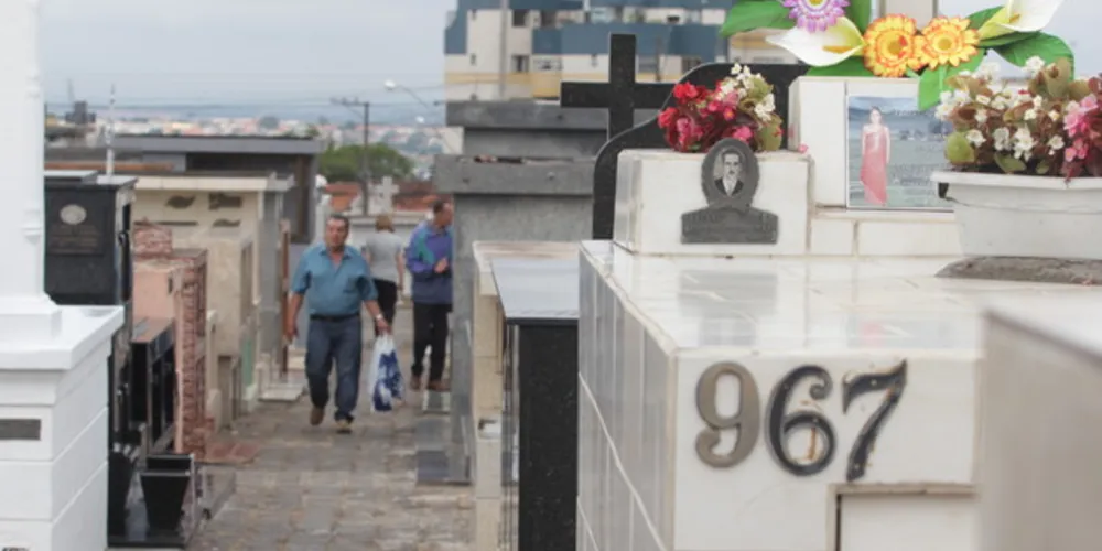 Limpezas podem ser feitas até a véspera do Dia de Finados