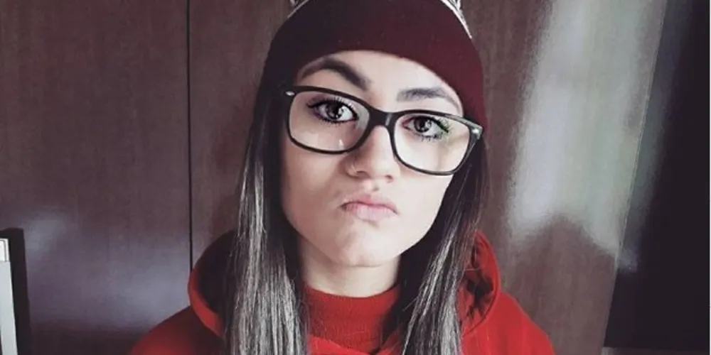 Tayna é estudante do Colégio Regente Feijó. Em sua conta no Facebook há dezenas de manifestações de despedidas e condolências