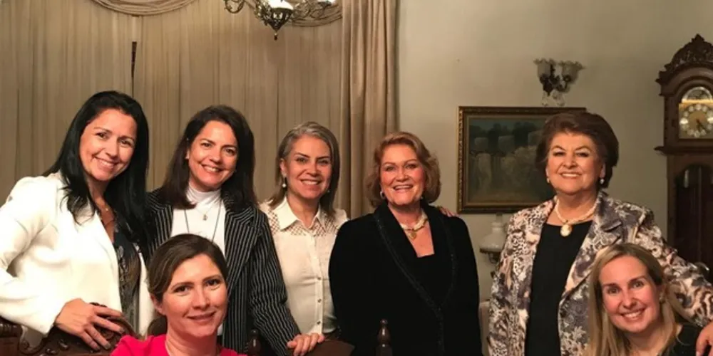 Cristina Marques, Ana Lucia Faria, Suzana Severo, Elba Lozza de Moraes, Aracy Zadorosny, Daniele Scheim e Andreia Klunck