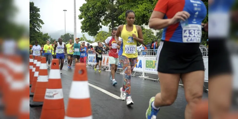 Uma caminhada de 30 minutos por dia, cinco vezes por semana, pode evitar mortes