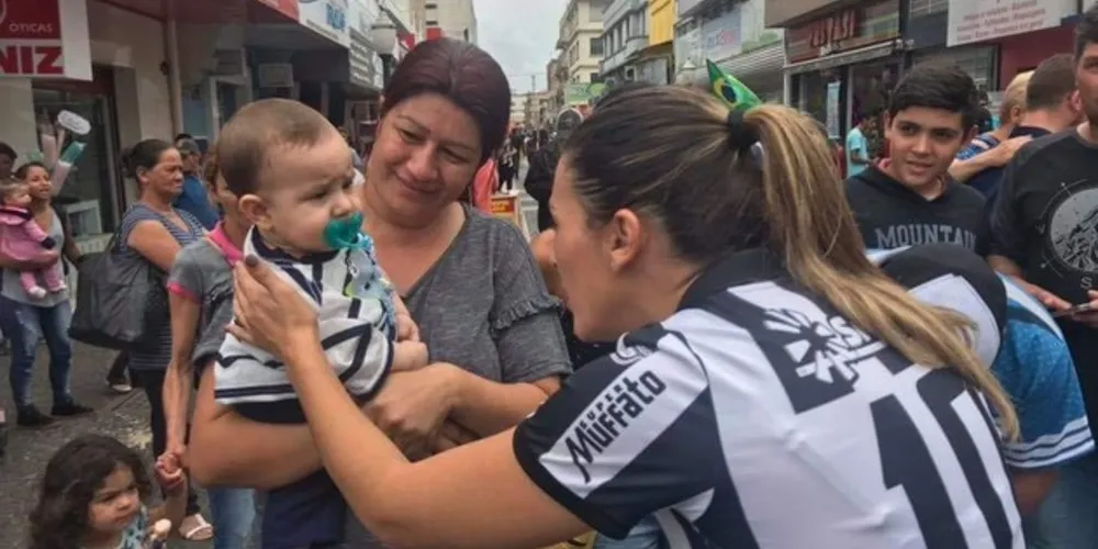 Mabel esteve no Calçadão na semana passada.