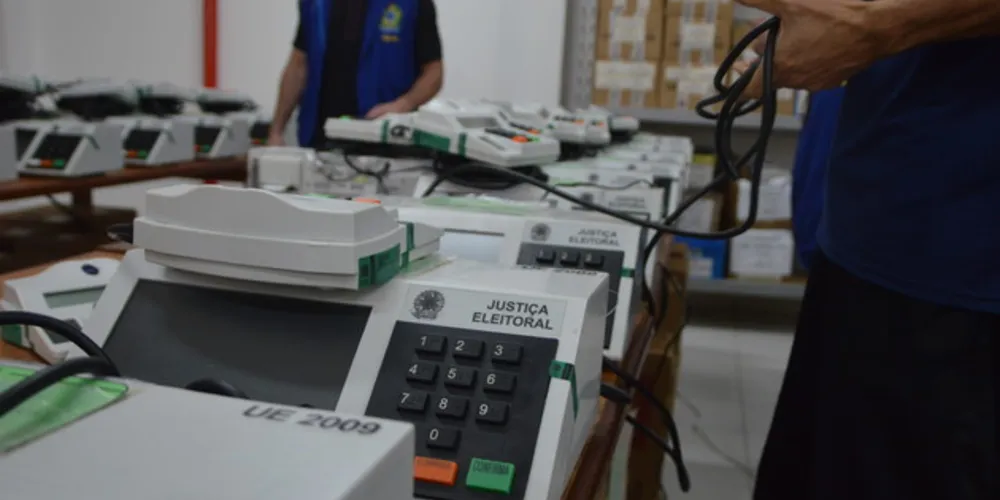 Lacração das urnas foram concluídas nesta sexta-feira (19).