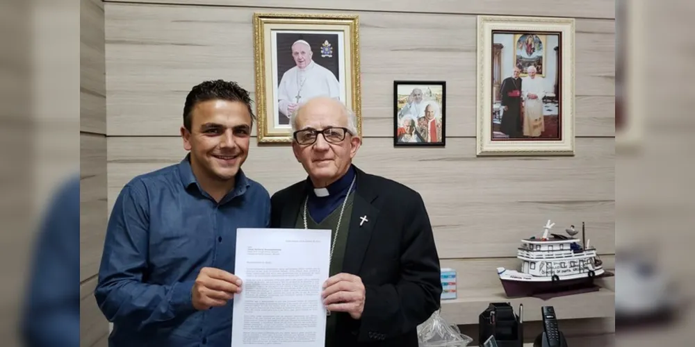 Aliel e Bispo D. Sérgio Braschi se reuniram na tarde desta sexta-feira (19) na Mitra da Diocese.