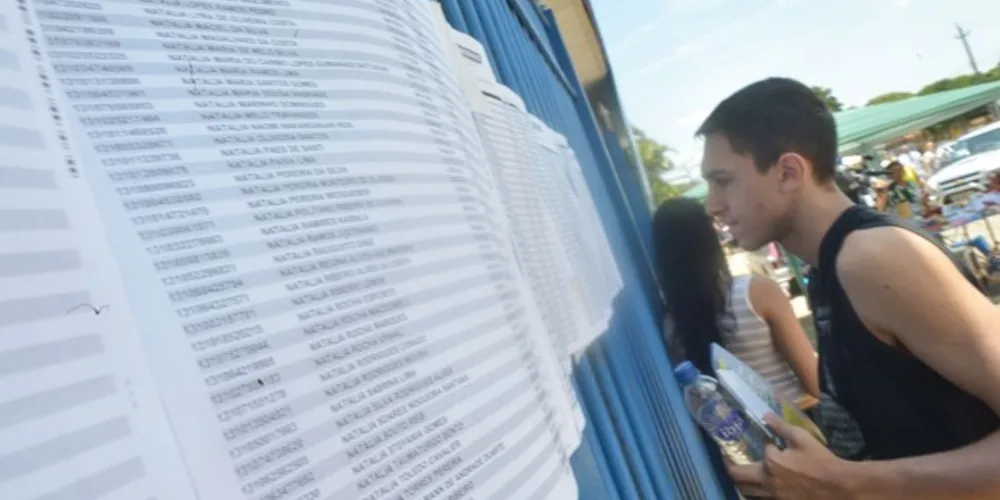 MEC alerta estudantes para terem atenção aos horários