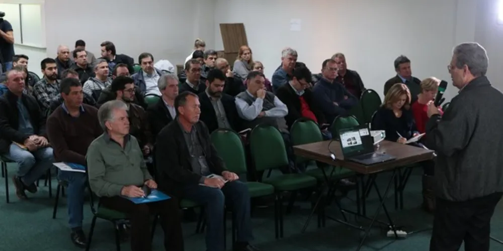 Agentes públicos dos municípios da AMCG participam de capacitação nesta terça