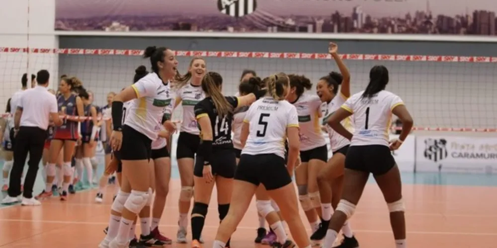 Caramuru Vôlei é o primeiro a se classificar para a Superliga B"