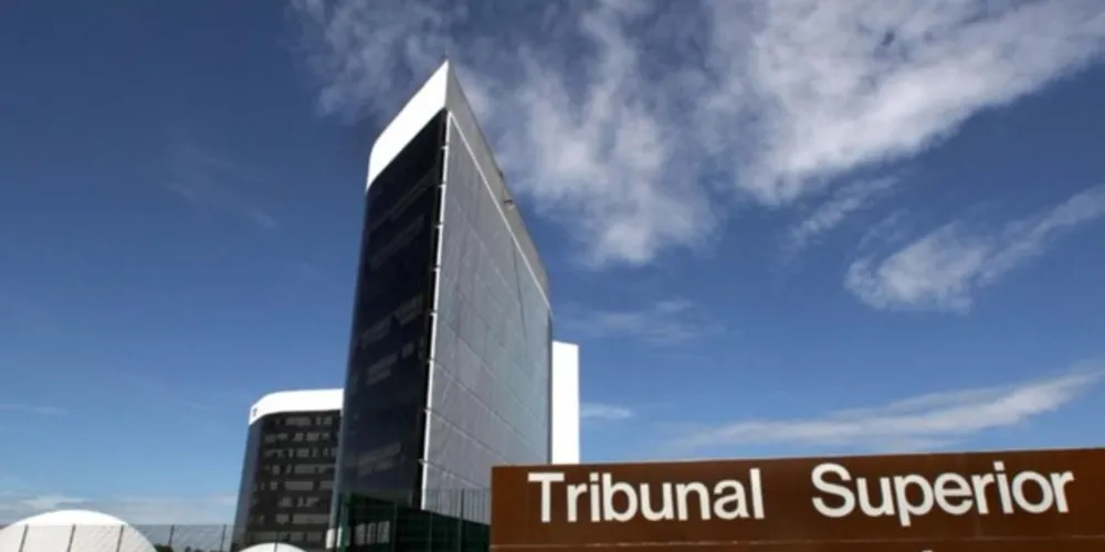 Encontro foi na sede do tribunal.