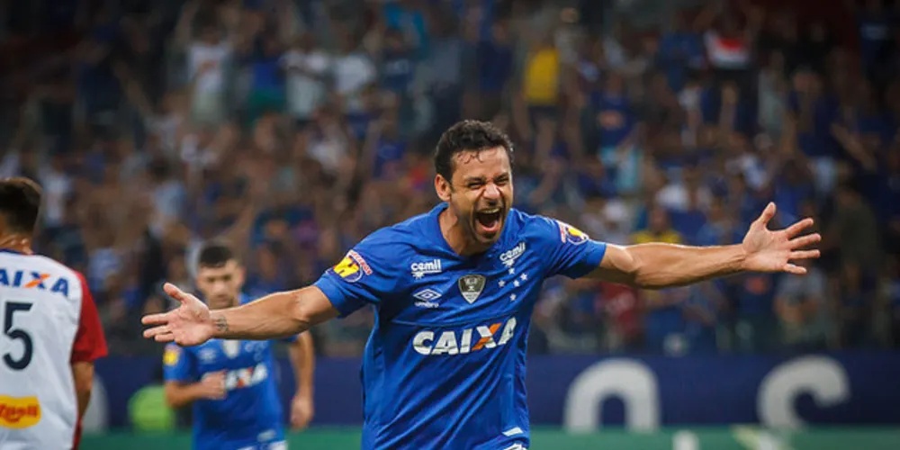 Gols da vitória foram marcados por Arrascaeta, Fred e Rafael Sóbis