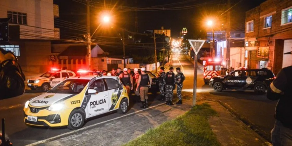 Menino de oito anos levou tiro no peito e morreu pouco tempo depois