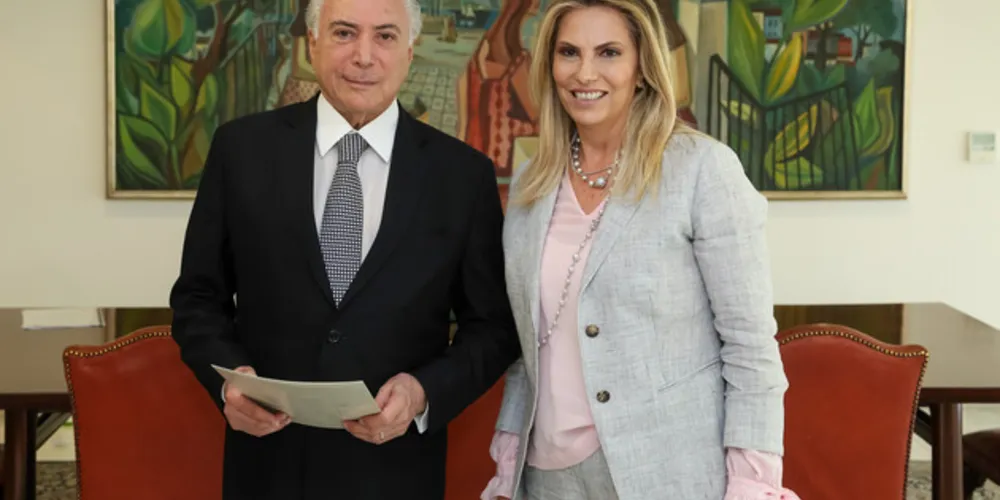 Cida esteve em Brasília com o presidente Michel Temer nesta terça-feira (30)